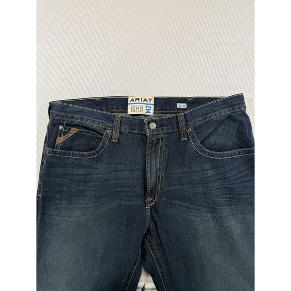 Ariat Jeans Mens 36x30 Blue M2 Traditional Relaxed Boot Cut Denim Rodeo Work - Picture 2 of 11